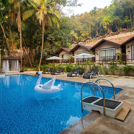 Stone Wood Premier Gokarna Hotel Gokarna  Exterior photo