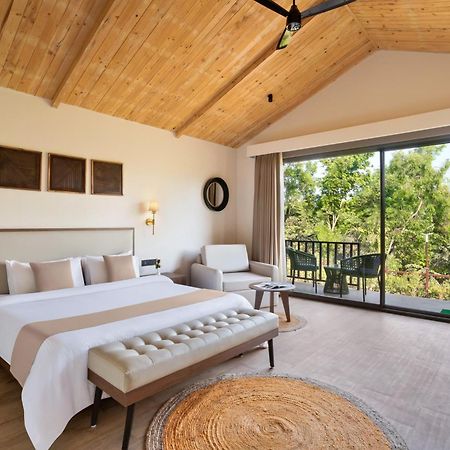 Stone Wood Premier Gokarna Hotel Gokarna  Exterior photo