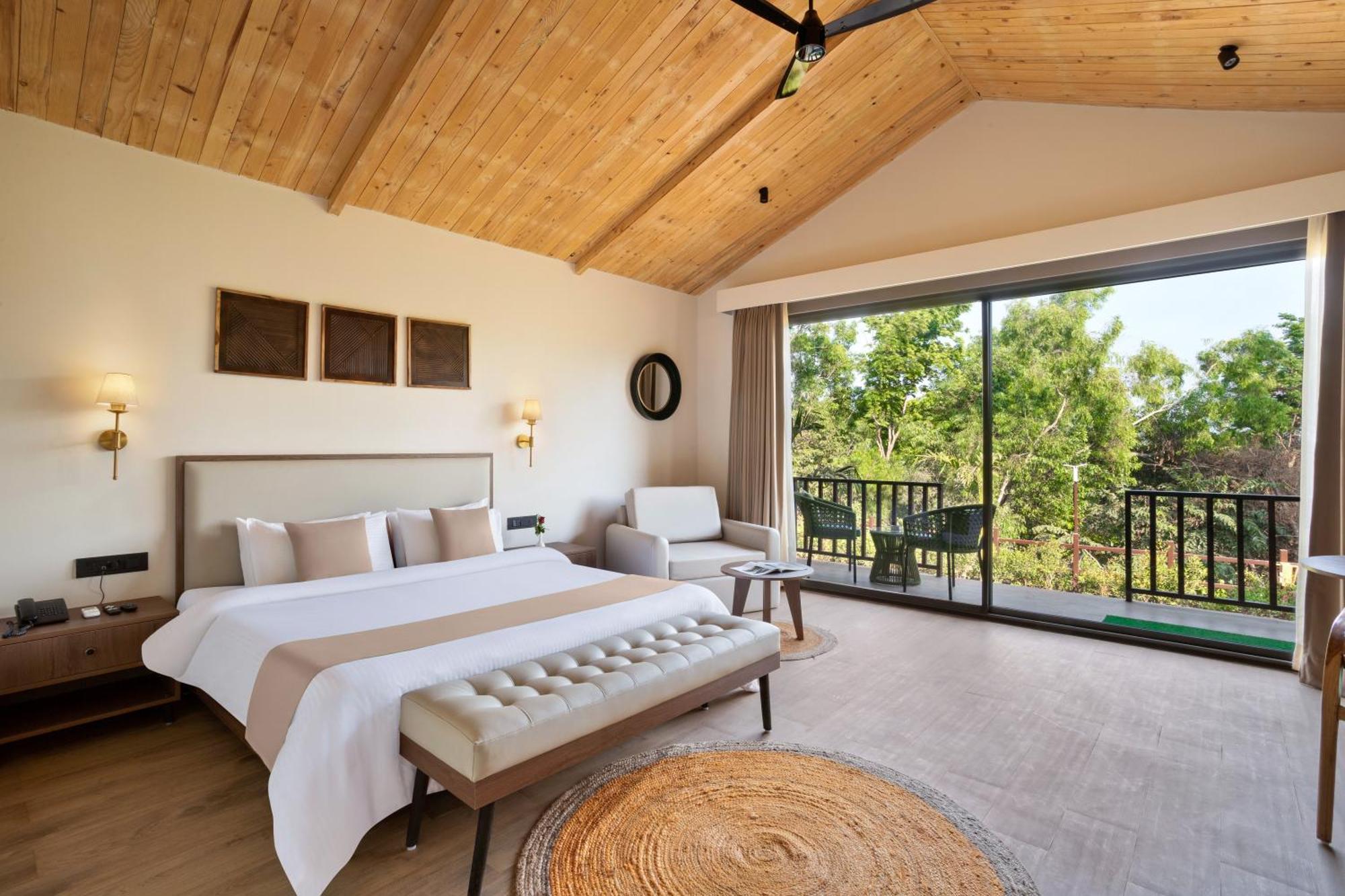 Stone Wood Premier Gokarna Hotel Gokarna  Exterior photo