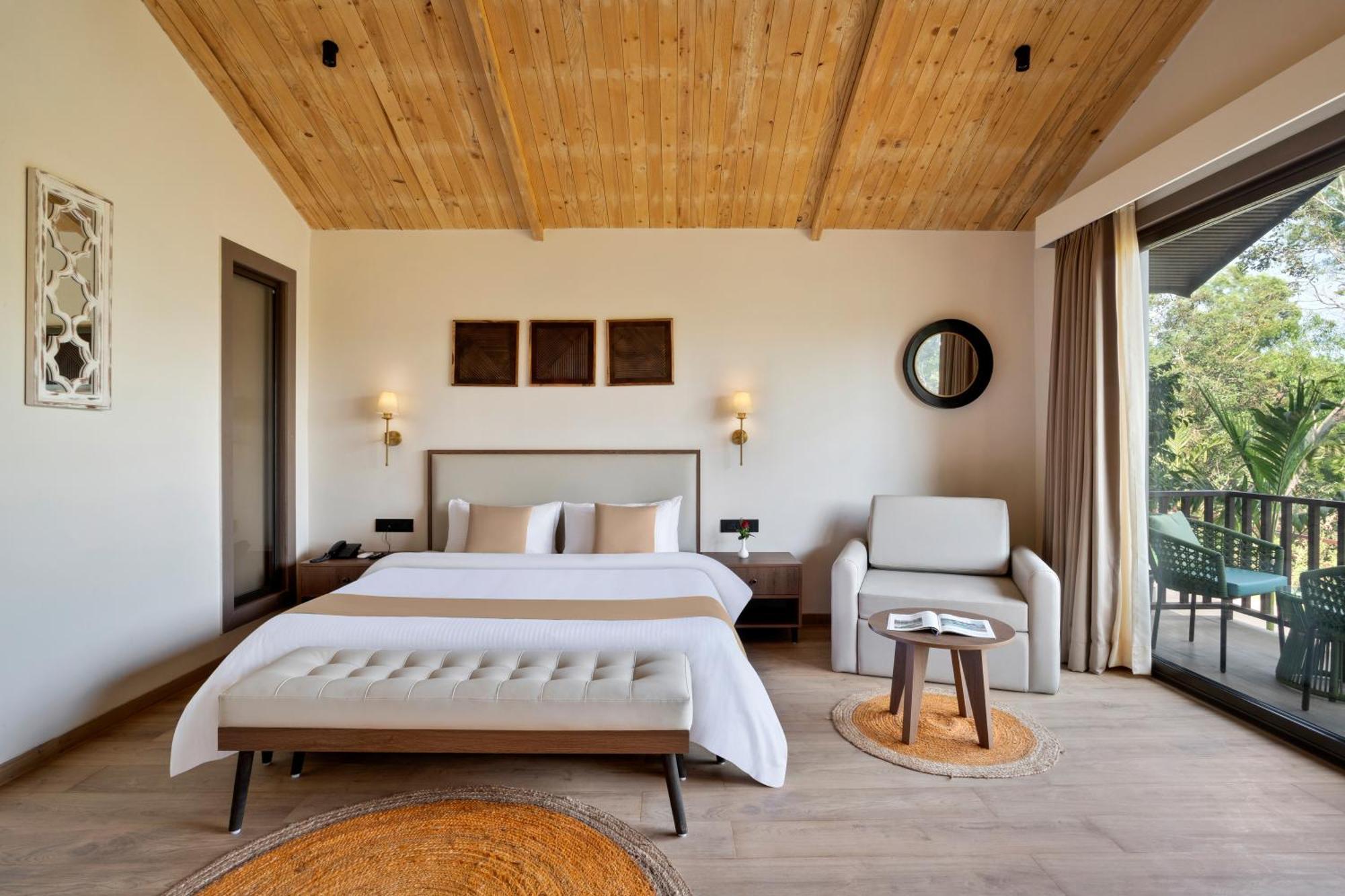 Stone Wood Premier Gokarna Hotel Gokarna  Exterior photo