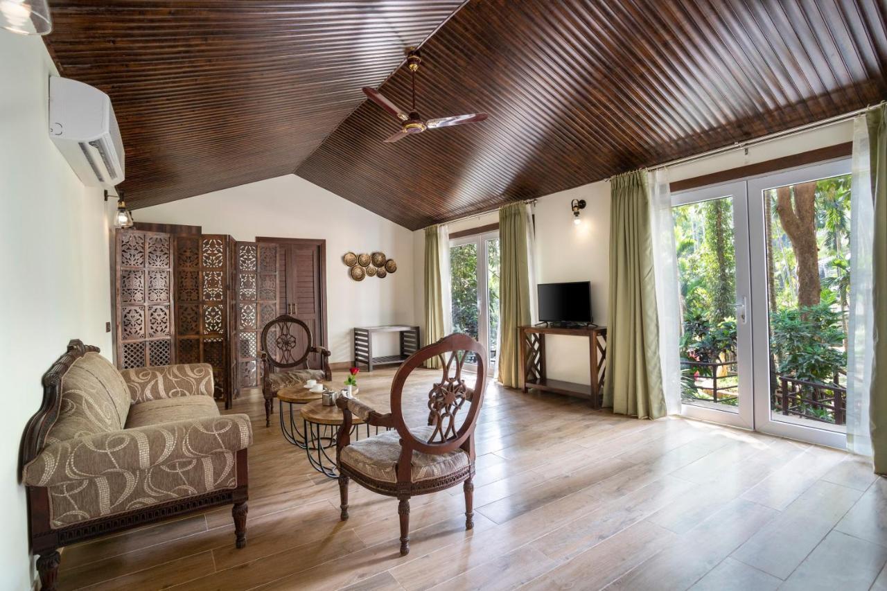 Stone Wood Premier Gokarna Hotel Gokarna  Exterior photo
