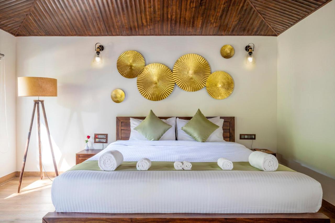Stone Wood Premier Gokarna Hotel Gokarna  Exterior photo