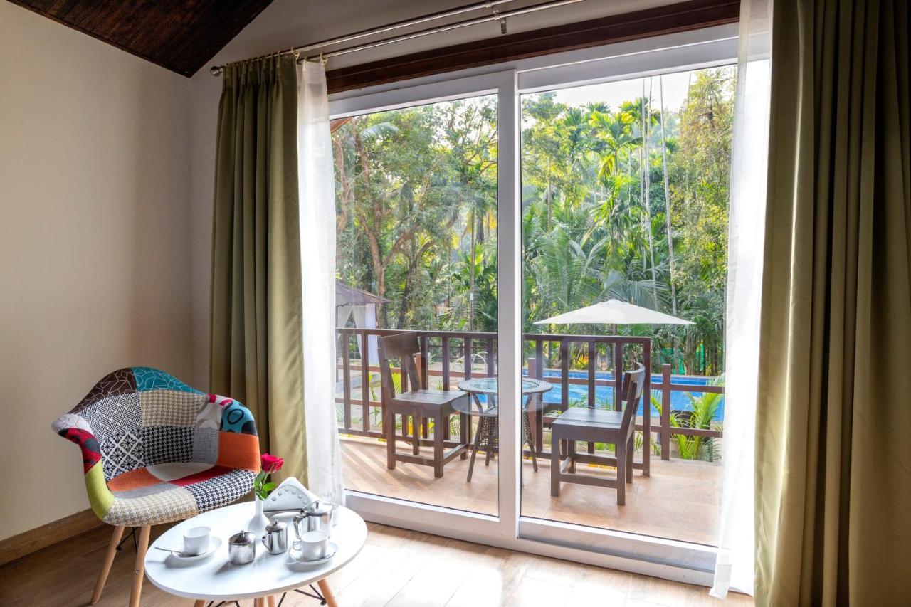 Stone Wood Premier Gokarna Hotel Gokarna  Exterior photo